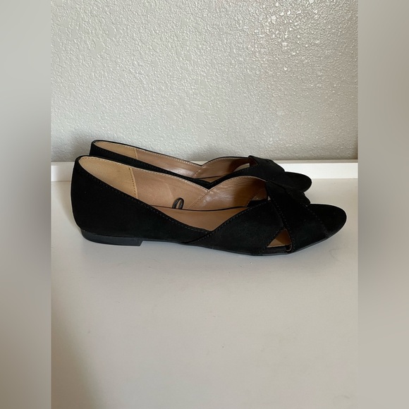 Seychelles Black Crisscross Peep-Toe Flats - Picture 5 of 6